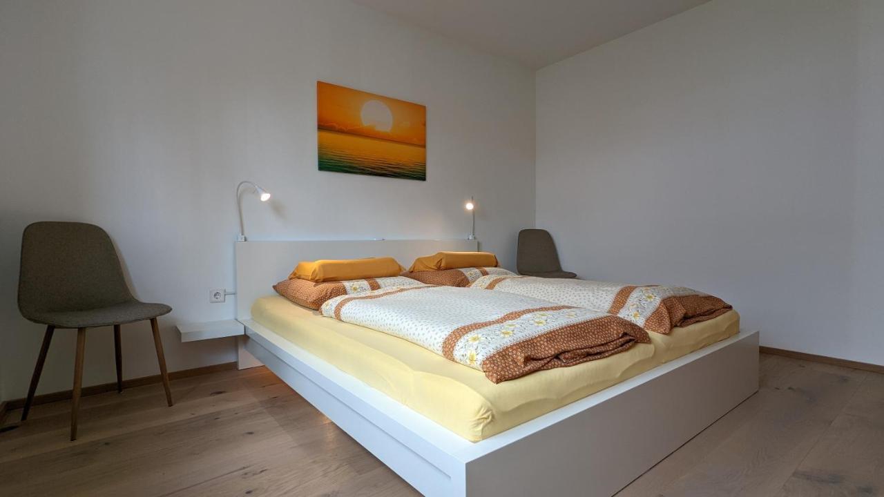 Gaestehaus Freystadt ภายนอก รูปภาพ