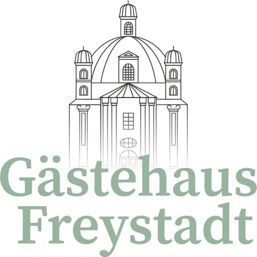Gaestehaus Freystadt ภายนอก รูปภาพ