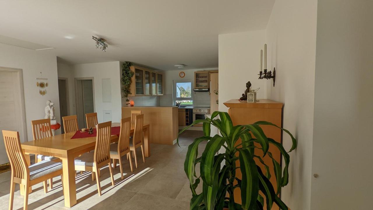 Gaestehaus Freystadt ภายนอก รูปภาพ